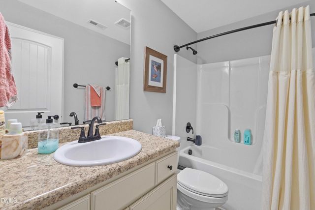 125 Garnet Lane, Clayton, NC 27520