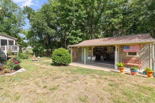 125 Garnet Lane, Clayton, NC 27520