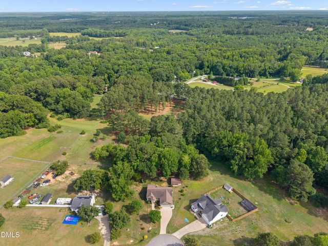 125 Garnet Lane, Clayton, NC 27520