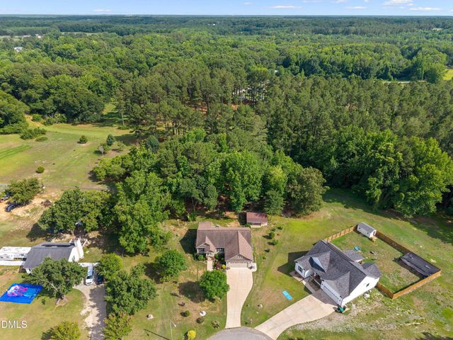 125 Garnet Lane, Clayton, NC 27520