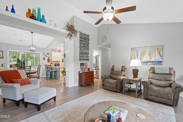 125 Garnet Lane, Clayton, NC 27520