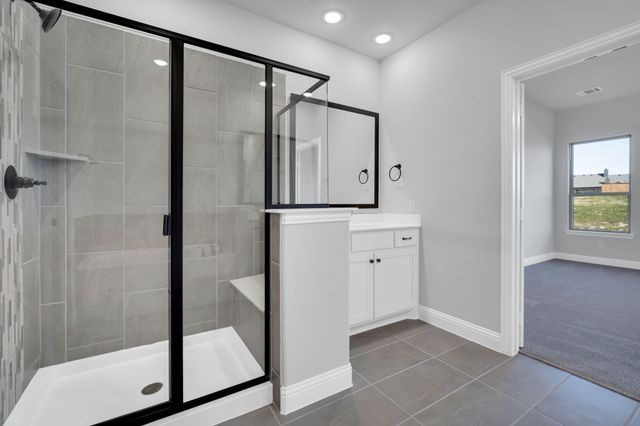 108 Lila Lake Drive, Waxahachie, TX 75165