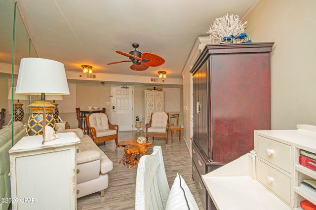 4715 Thomas Drive E-2, Panama City Beach, FL 32408