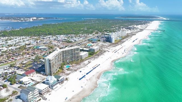 4715 Thomas Drive E-2, Panama City Beach, FL 32408