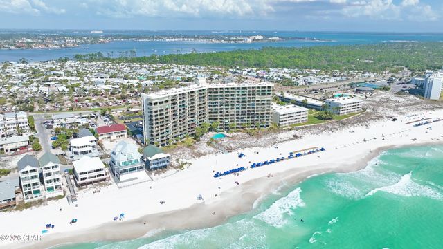 4715 Thomas Drive E-2, Panama City Beach, FL 32408