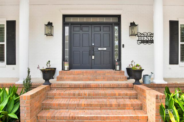 509 Wedgewood Drive, Gulf Shores, AL 36542