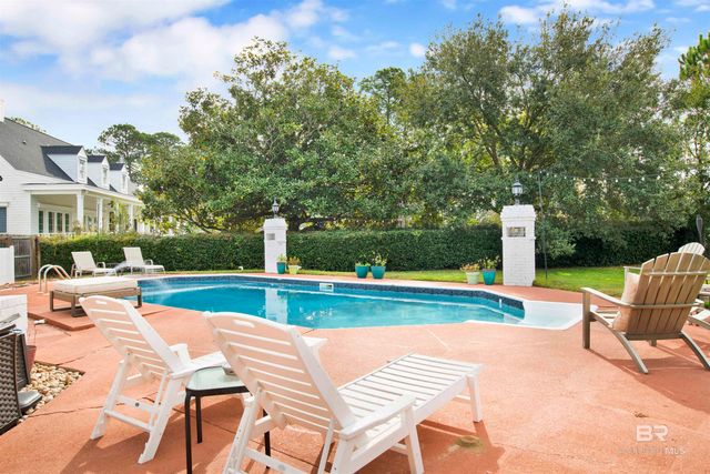 509 Wedgewood Drive, Gulf Shores, AL 36542