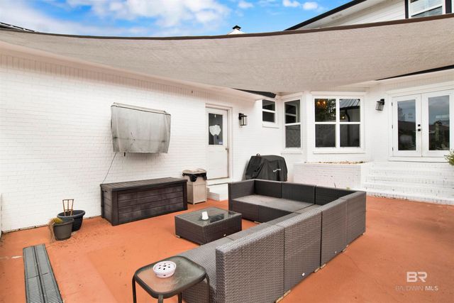 509 Wedgewood Drive, Gulf Shores, AL 36542