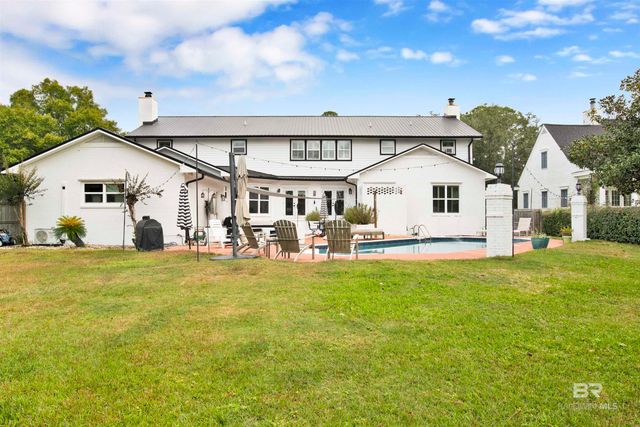 509 Wedgewood Drive, Gulf Shores, AL 36542