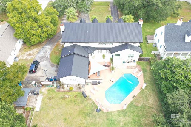 509 Wedgewood Drive, Gulf Shores, AL 36542