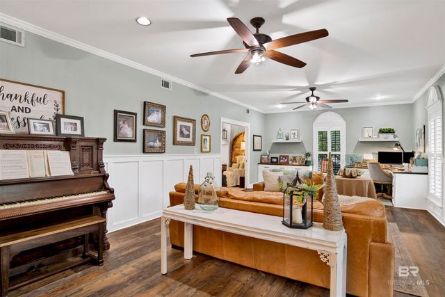 509 Wedgewood Drive, Gulf Shores, AL 36542