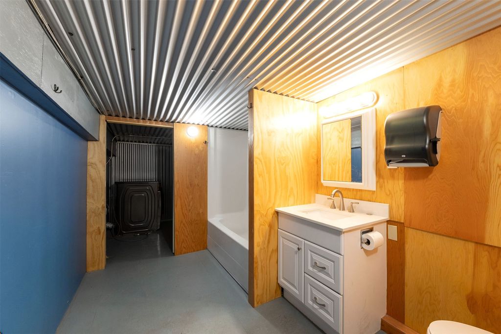 2549 US Hwy 2 E, Kalispell, MT 59901 photo 17