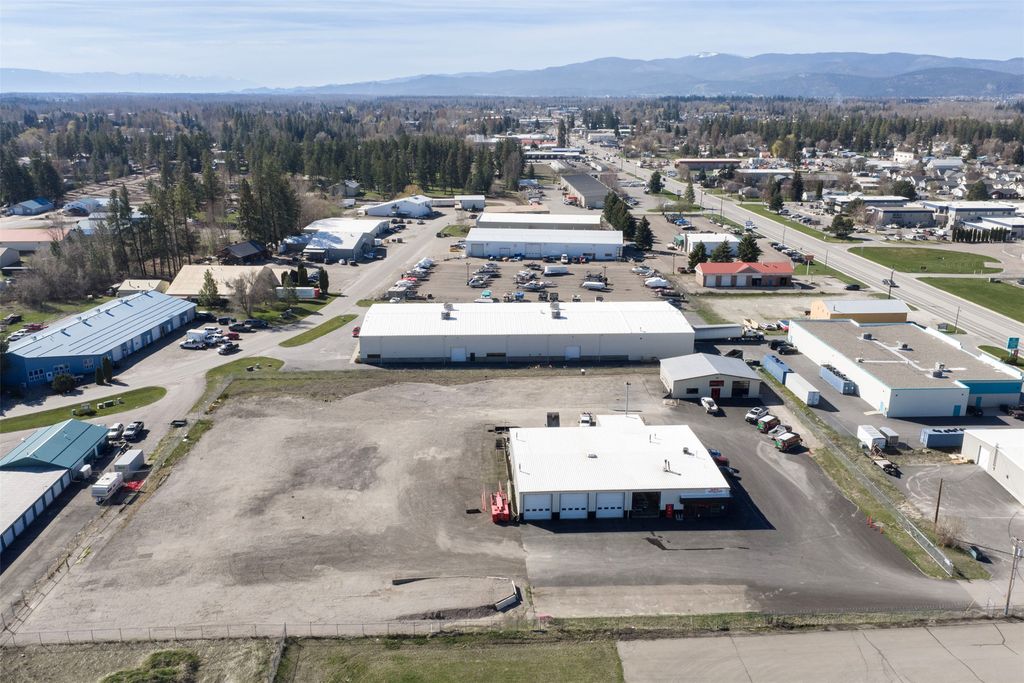 2549 US Hwy 2 E, Kalispell, MT 59901 photo 38