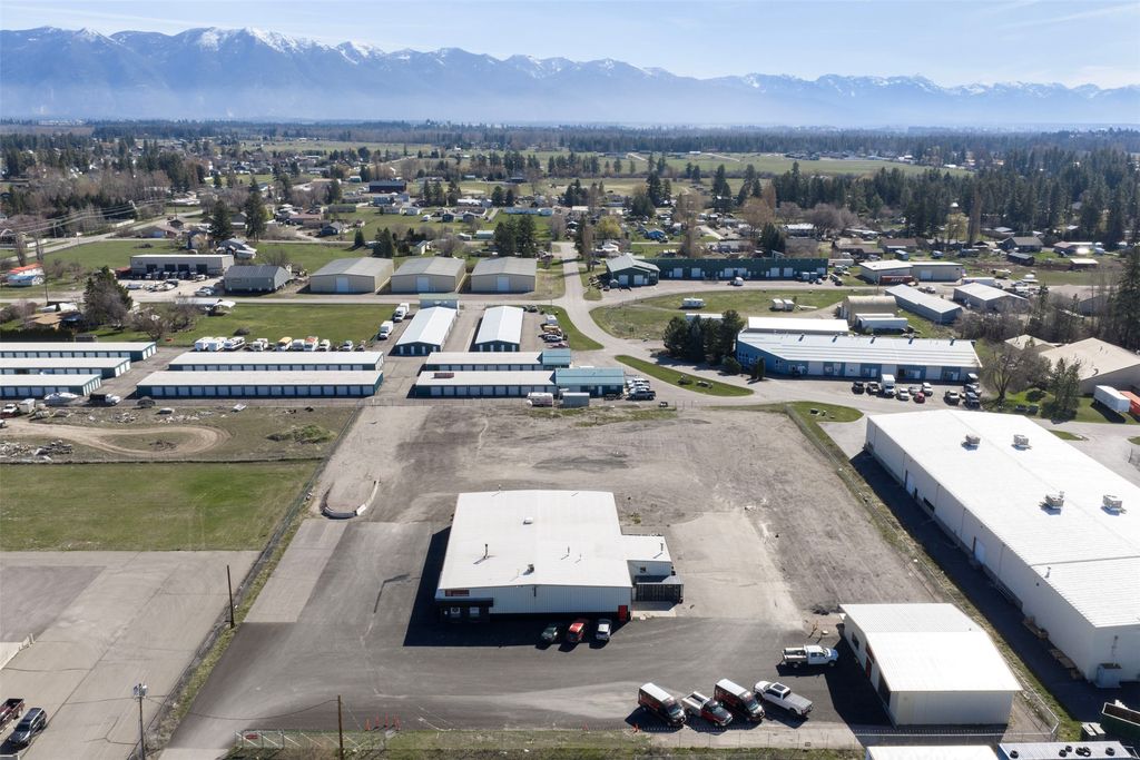 2549 US Hwy 2 E, Kalispell, MT 59901 photo 40