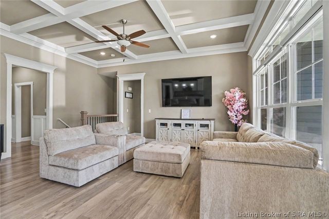 4176 Heitz Ave, Jeffersonville, IN 47130