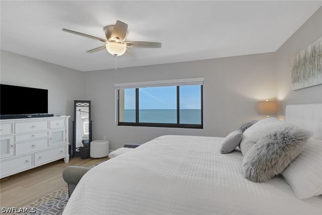 10475 Gulf Shore DR 161, Naples, FL 34108