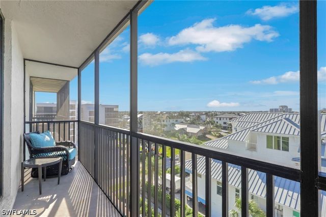 10475 Gulf Shore DR 161, Naples, FL 34108