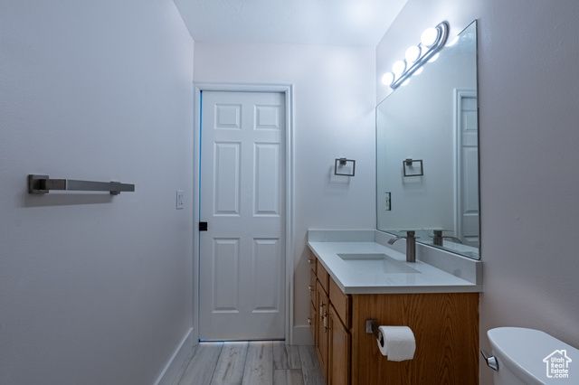 984 S 925 W, Woods Cross, UT 84087