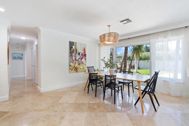 2740 NE 25th Place, Fort Lauderdale, FL 33305