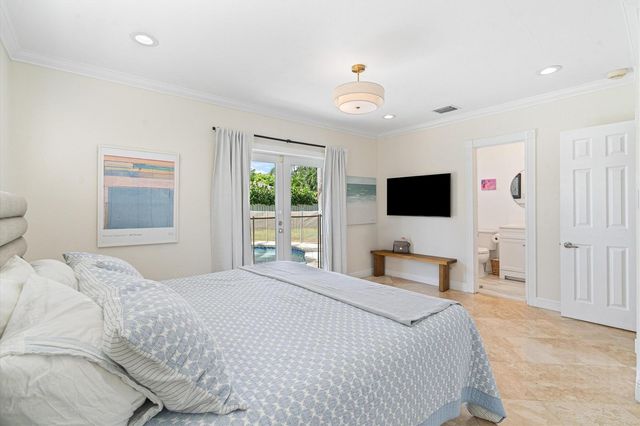 2740 NE 25th Place, Fort Lauderdale, FL 33305
