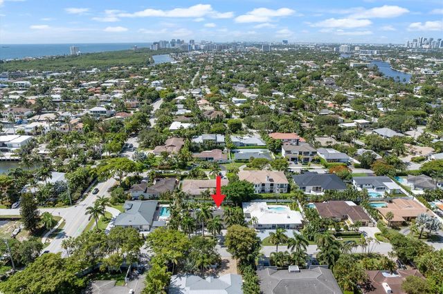 2740 NE 25th Place, Fort Lauderdale, FL 33305