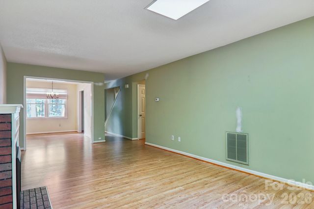 40 Sagebrush Circle, Etowah, NC 28729