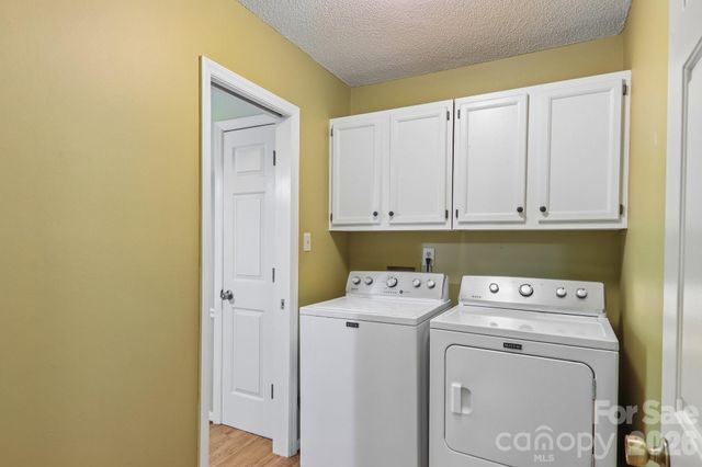 40 Sagebrush Circle, Etowah, NC 28729