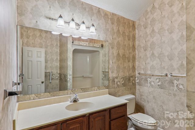 40 Sagebrush Circle, Etowah, NC 28729