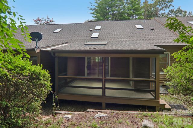 40 Sagebrush Circle, Etowah, NC 28729