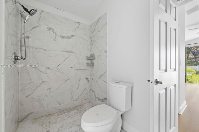 15942 NW 21st St, Pembroke Pines, FL 33028
