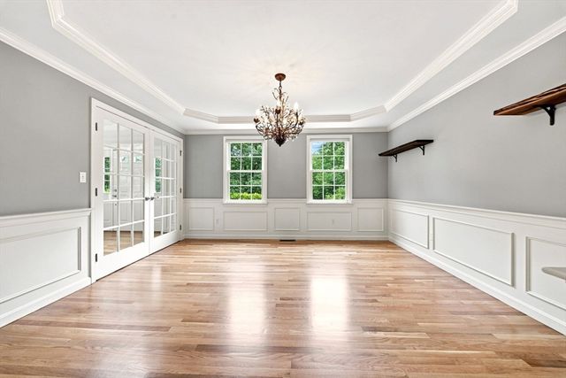 38 Cabral Dr, Middleton, MA 01949