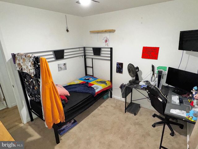 94 JAMES ST, Shenandoah Junction, WV 25442