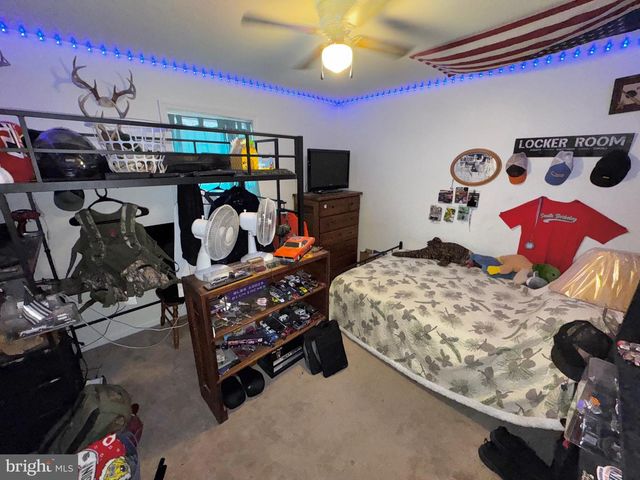 94 JAMES ST, Shenandoah Junction, WV 25442