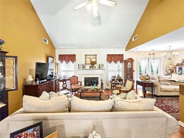 208 Georgias Lane, Dallas, GA 30157