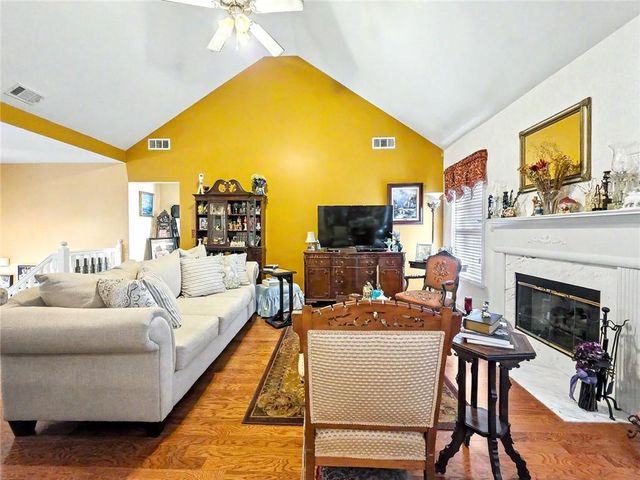 208 Georgias Lane, Dallas, GA 30157