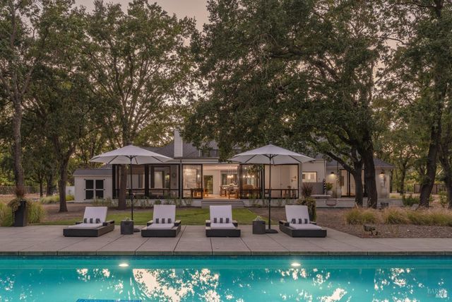 20580 Palmer Ave, Sonoma, CA 95476