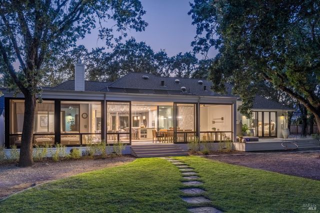 20580 Palmer Ave, Sonoma, CA 95476