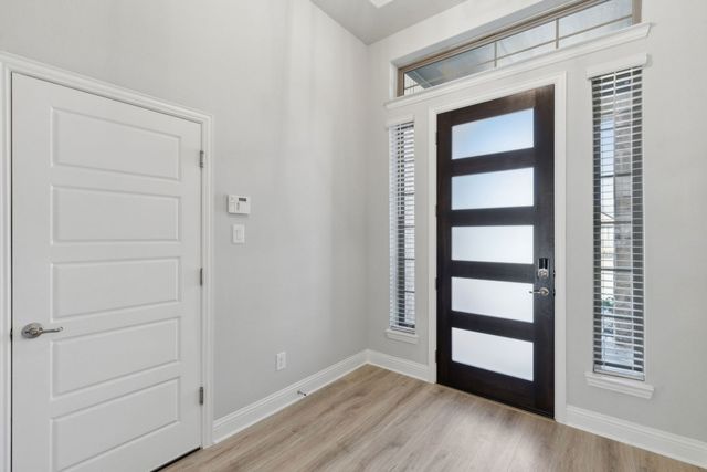 4209 Valley Mills Drive, Heartland, TX 75114