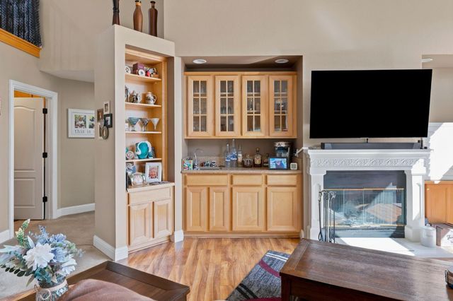 9075 Doncaster Ct, Elk Grove, CA 95624