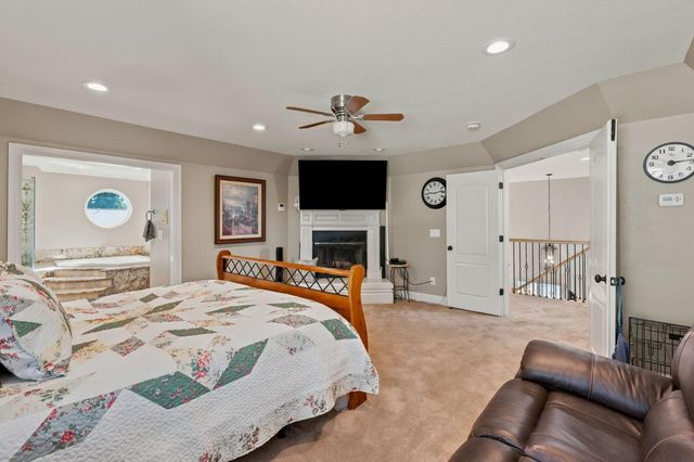 9075 Doncaster Ct, Elk Grove, CA 95624