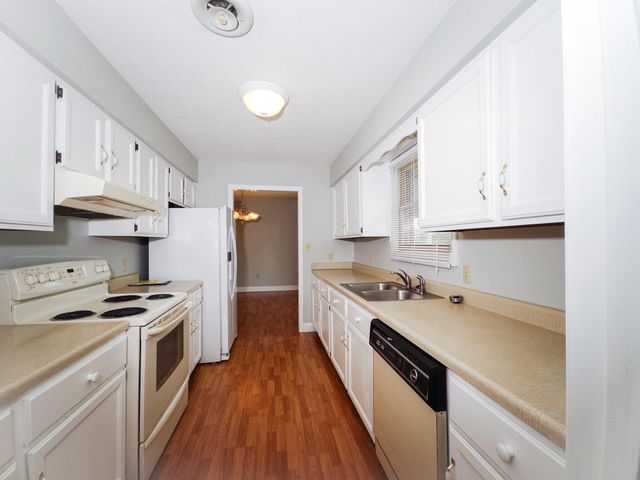 102 Vermont Street, Somerset, KY 42503