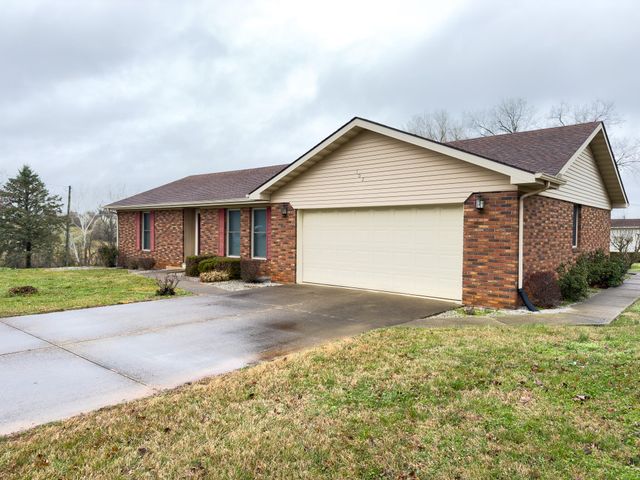 102 Vermont Street, Somerset, KY 42503