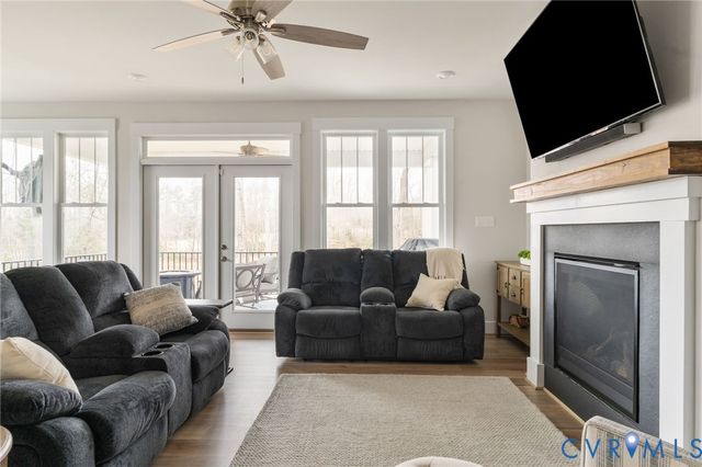 8672 Terroir Ln, New Kent, VA 23124