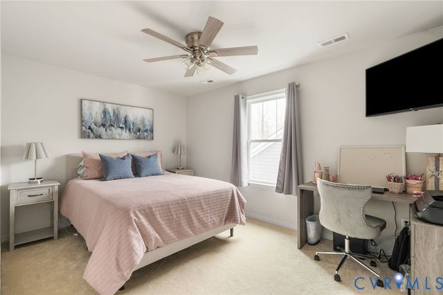 8672 Terroir Ln, New Kent, VA 23124