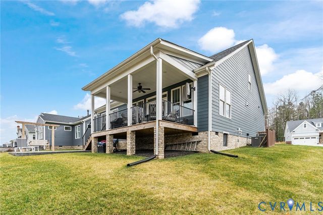 8672 Terroir Ln, New Kent, VA 23124