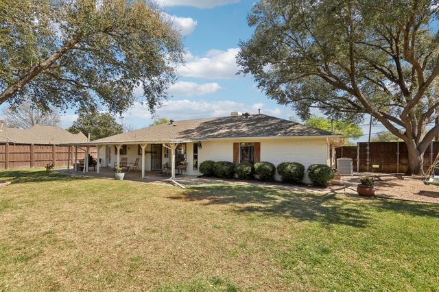 149 S Moore Road, Coppell, TX 75019