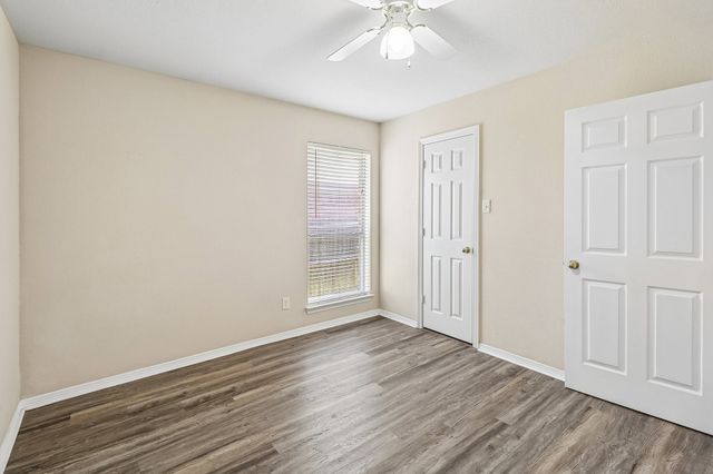5609 Saddleback Road, Arlington, TX 76017