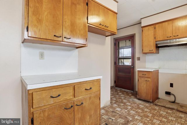 142 SMITH AVE, Elizabethville, PA 17023