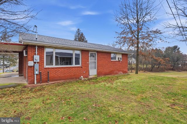 142 SMITH AVE, Elizabethville, PA 17023