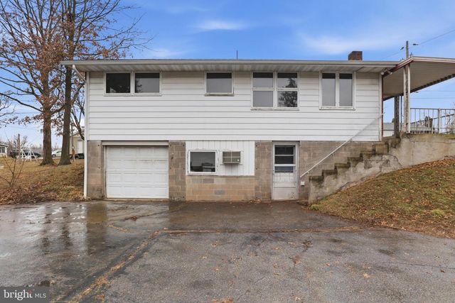 142 SMITH AVE, Elizabethville, PA 17023